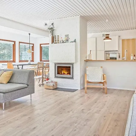 Holiday Nexo X Ferienhaus *